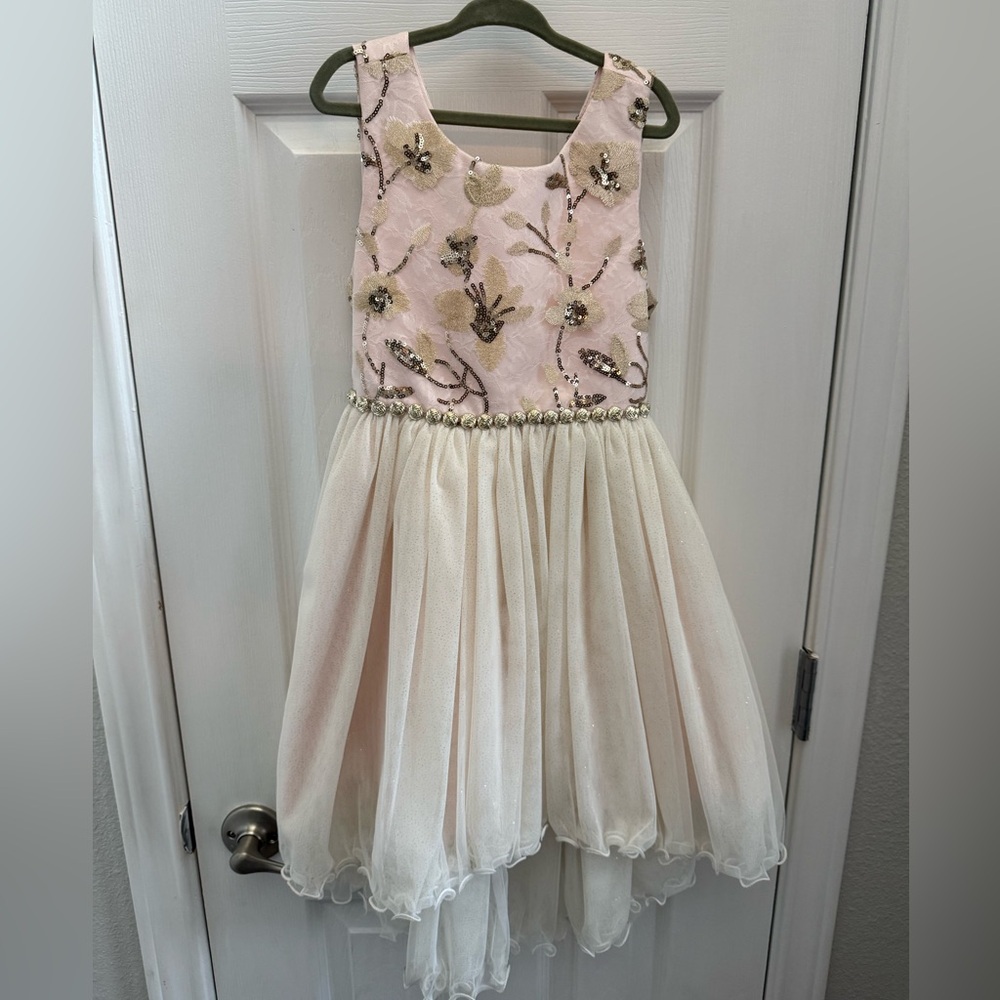 American Princess Satin Label in Soft Blush and Gold Embroidery